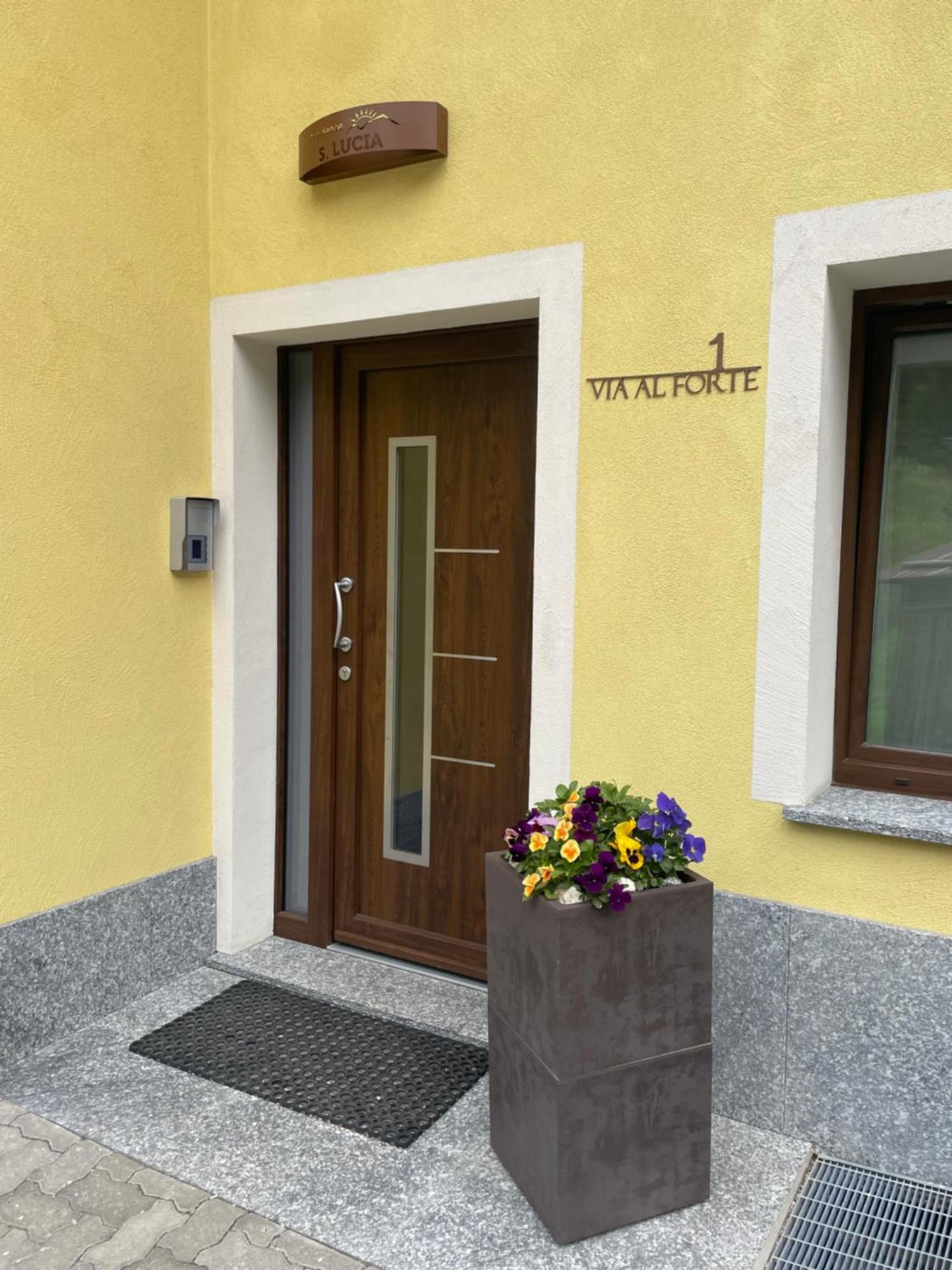 Residence S Lucia - Appartamenti Alle Porte Di Bormio Valdisotto Exterior foto